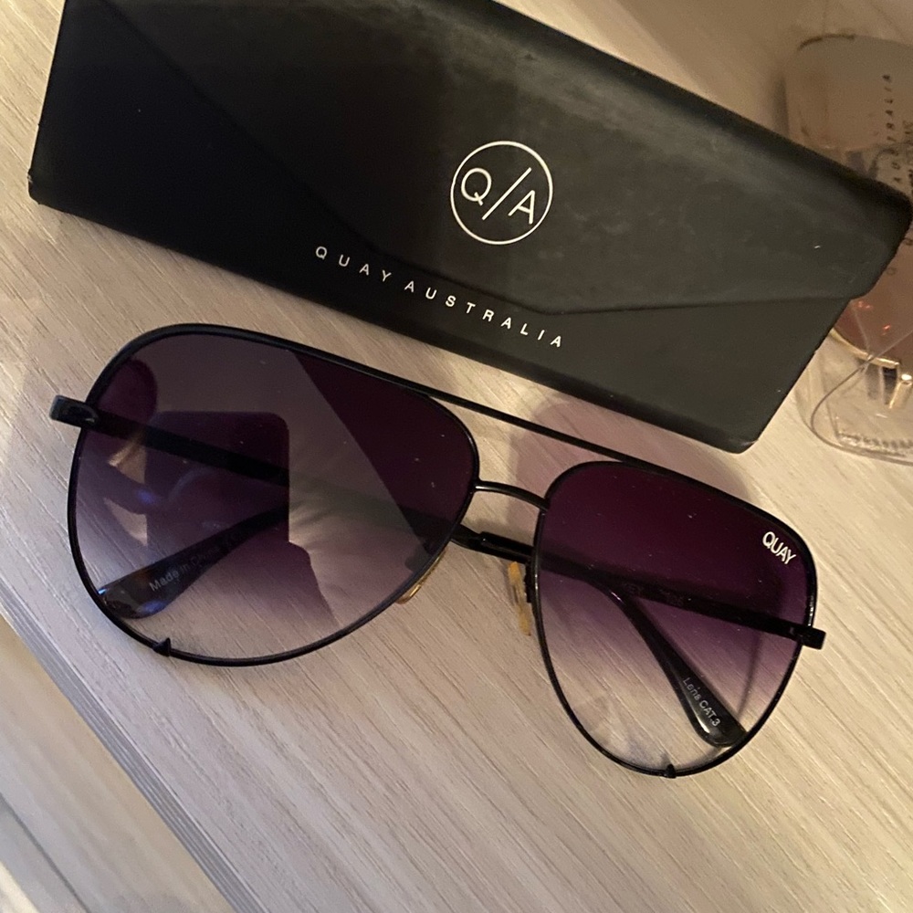 High key glasses black